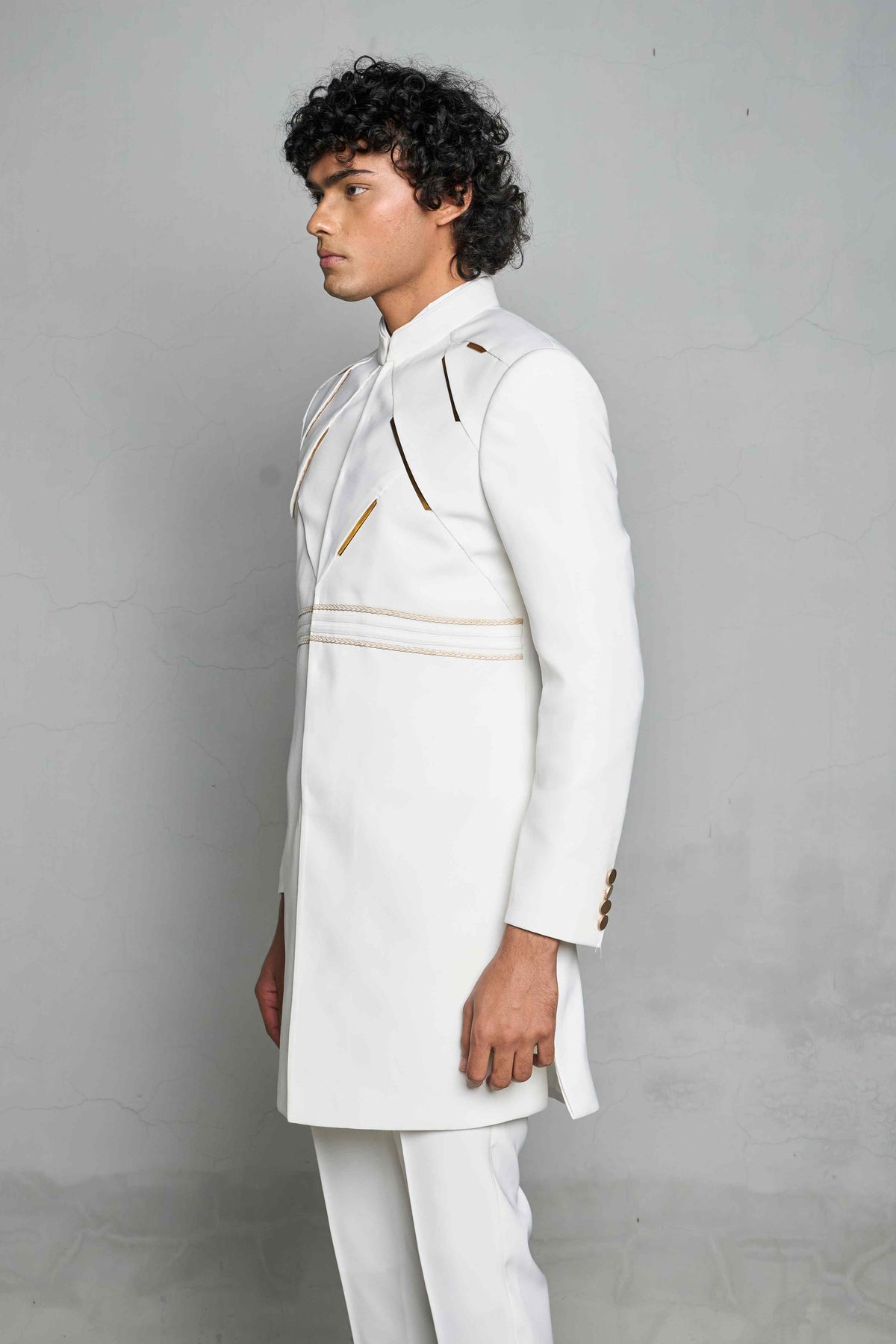 Gargee Designer's WHITE METALLIC INSERT INDO SET Gargee