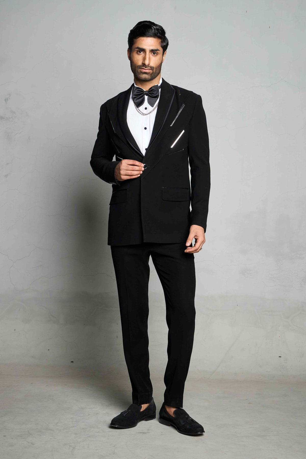 Gargee Designer's BLACK METALLIC INSERT TUXEDO SET Gargee