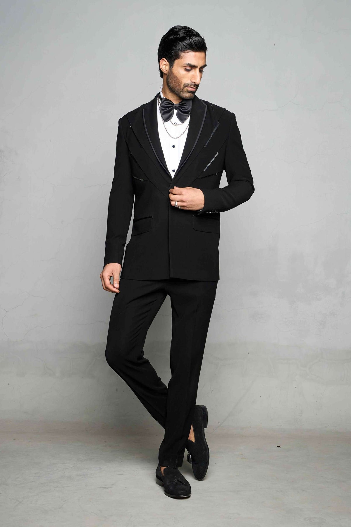 Gargee Designer's BLACK METALLIC INSERT TUXEDO SET Gargee