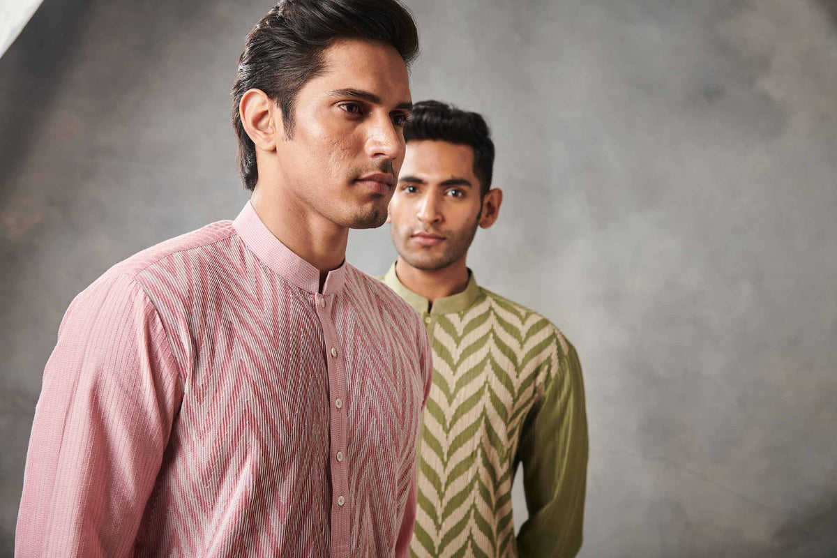 CHOOSE YOUR HUES - MENS HOLI FASHION EDIT