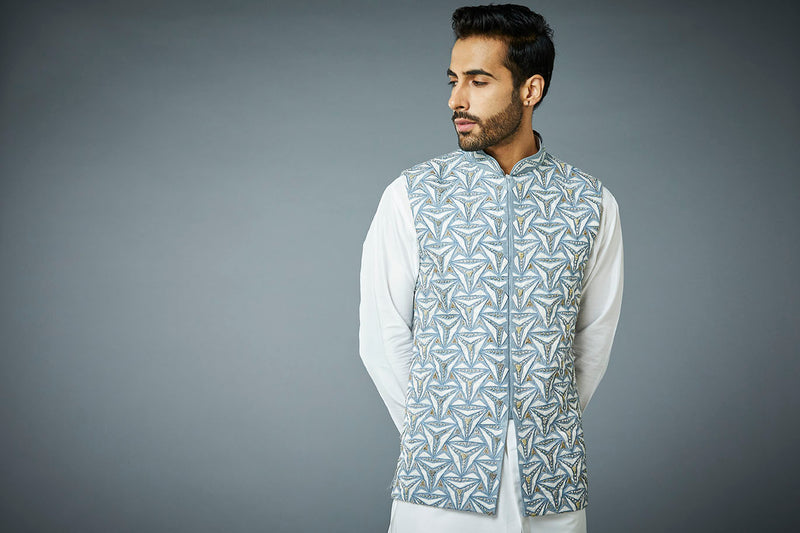 MUST HAVE STYLES FOR DIWALI