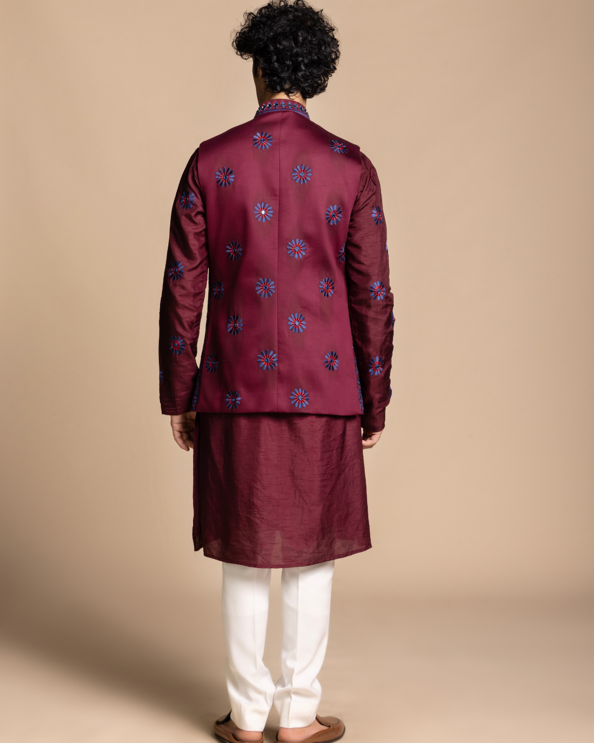 Burgundy Embroidered Bundi Set Gargee