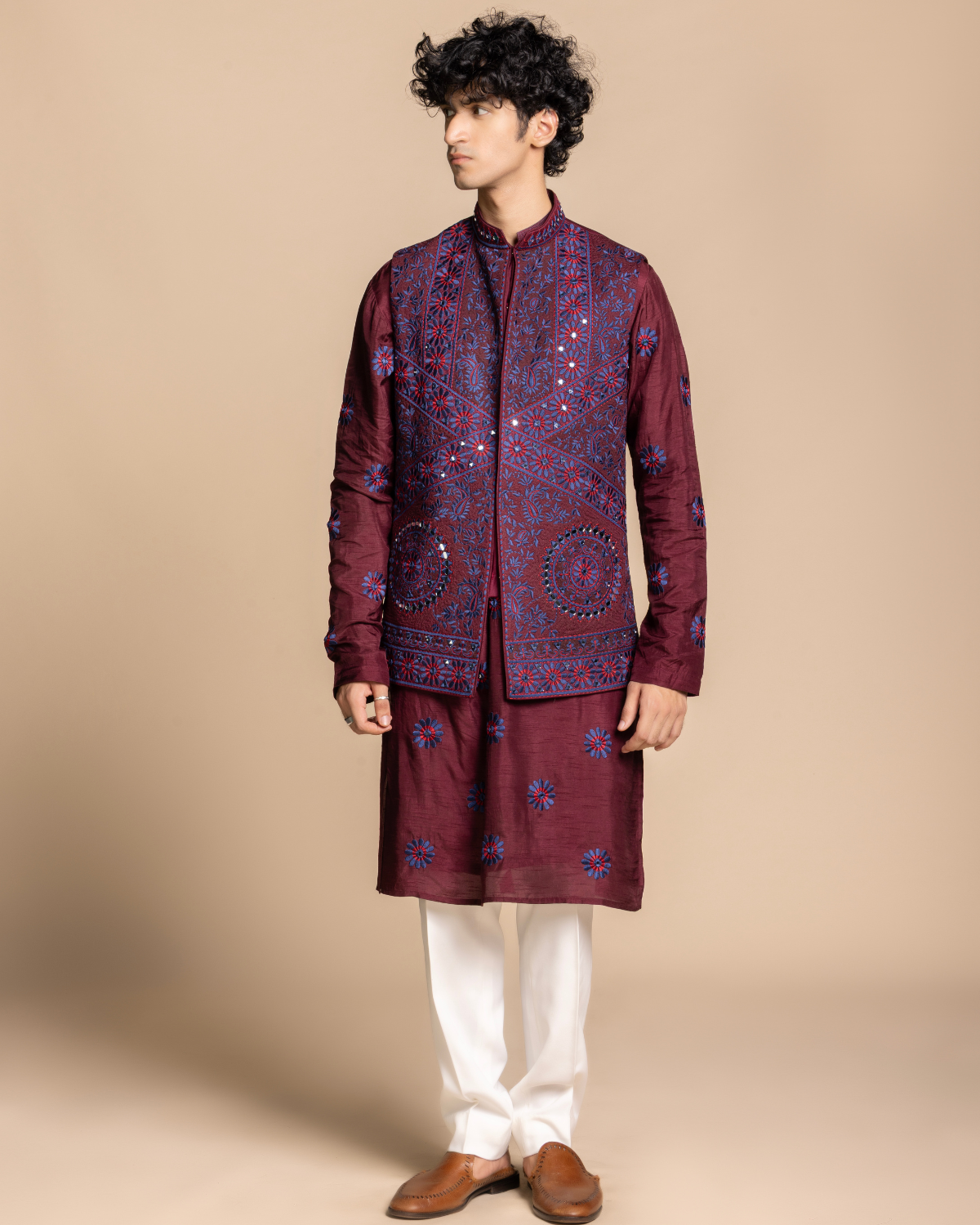 Burgundy Embroidered Bundi Set Gargee