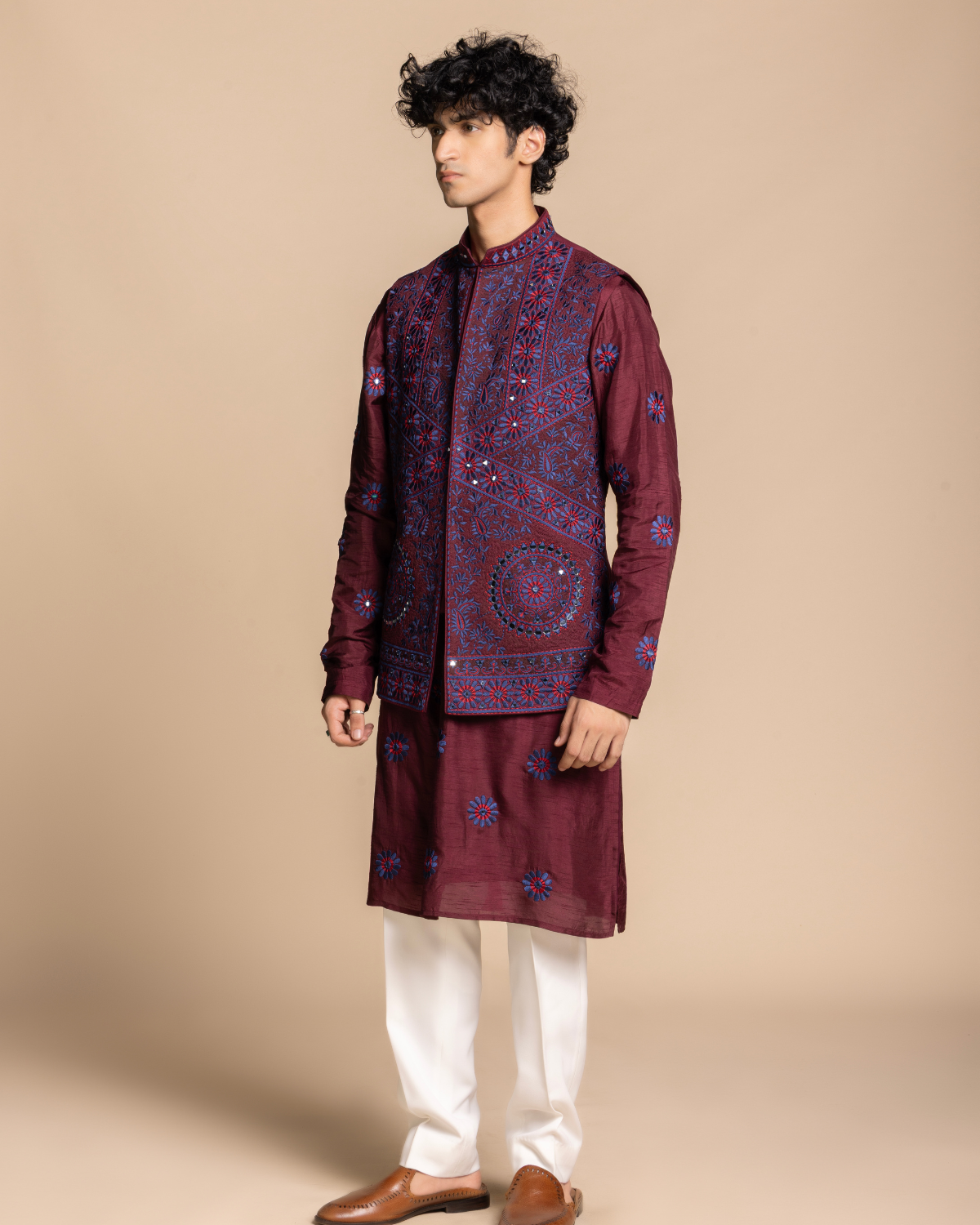 Burgundy Embroidered Bundi Set Gargee
