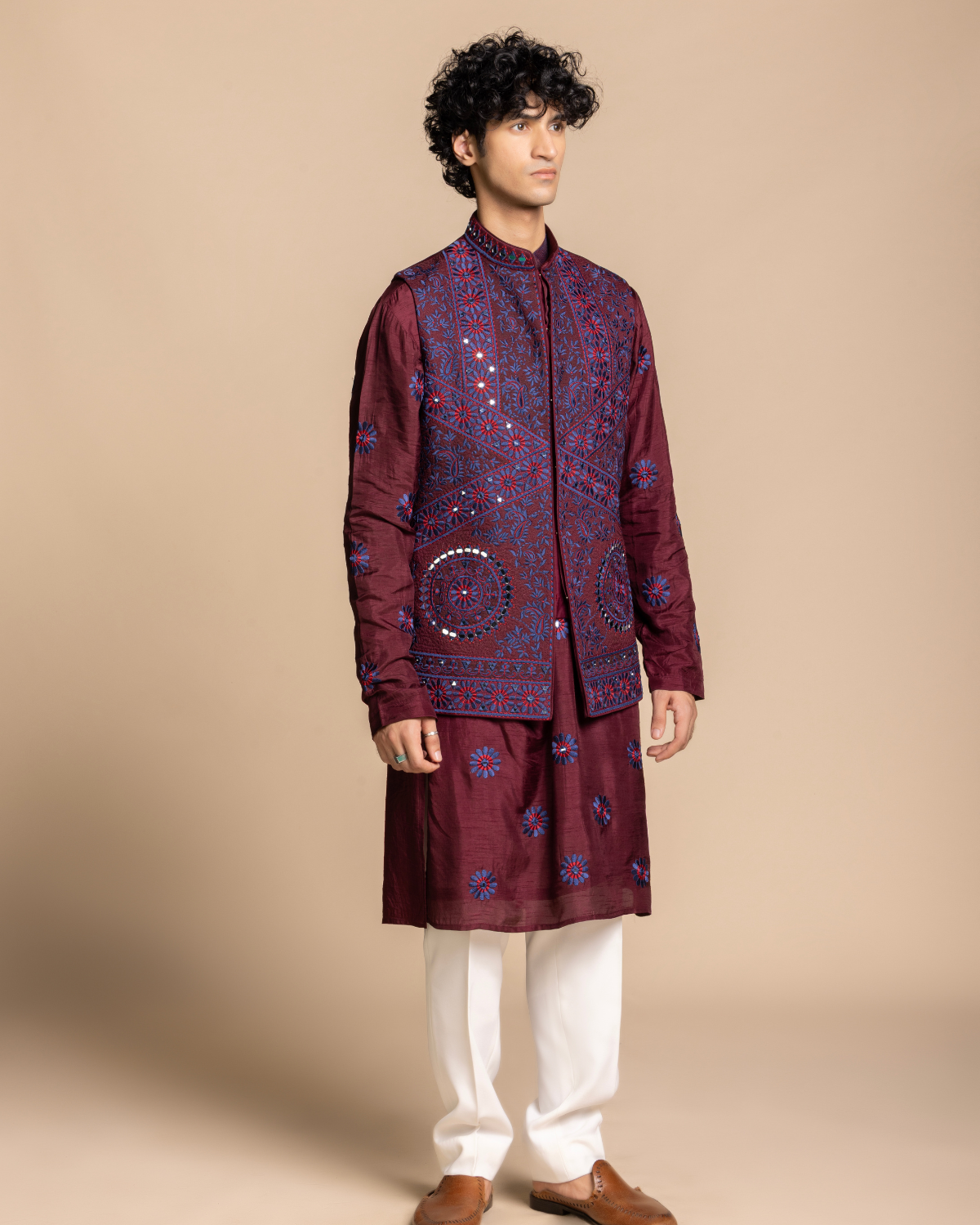 Burgundy Embroidered Bundi Set Gargee