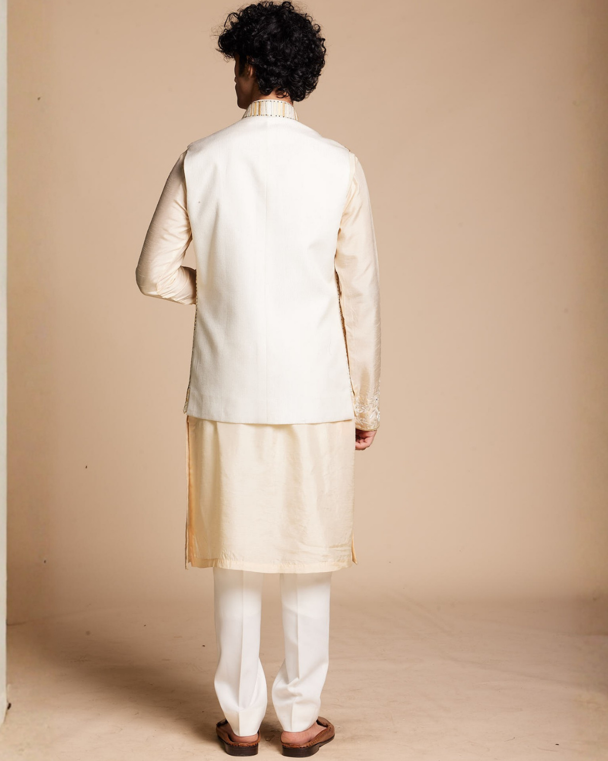 Ivory embroidery bundi set Gargee