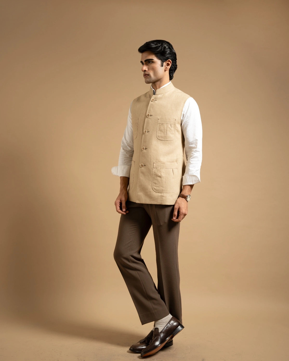Beige Linen Utility Down-Vest Gargee