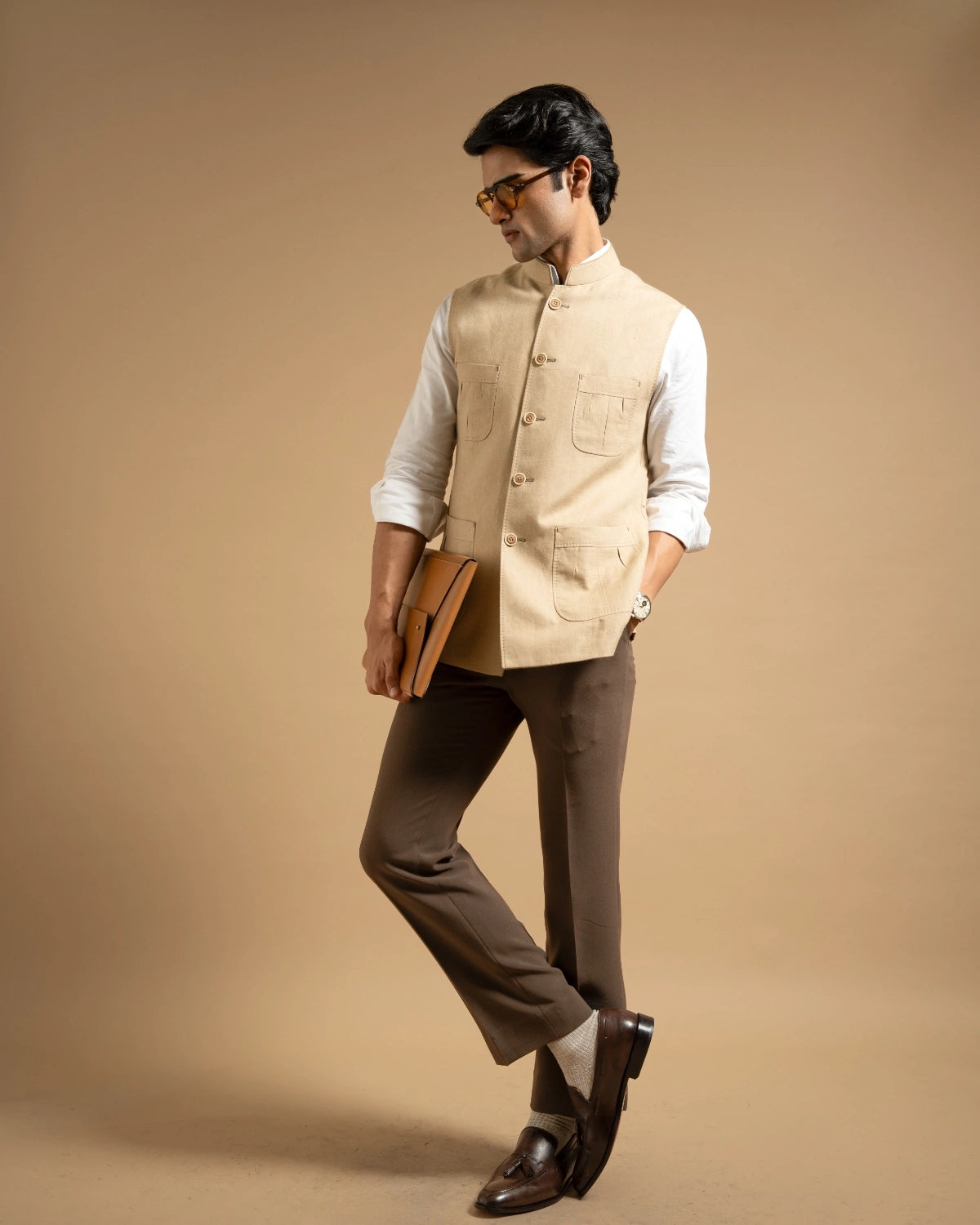 Beige Linen Utility Down-Vest Gargee