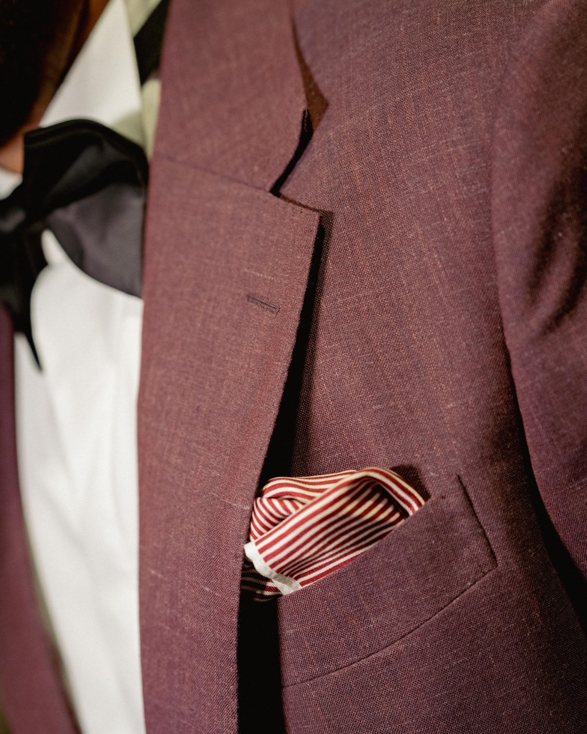 Burgundy 2-Button Evening Blazer Gargee
