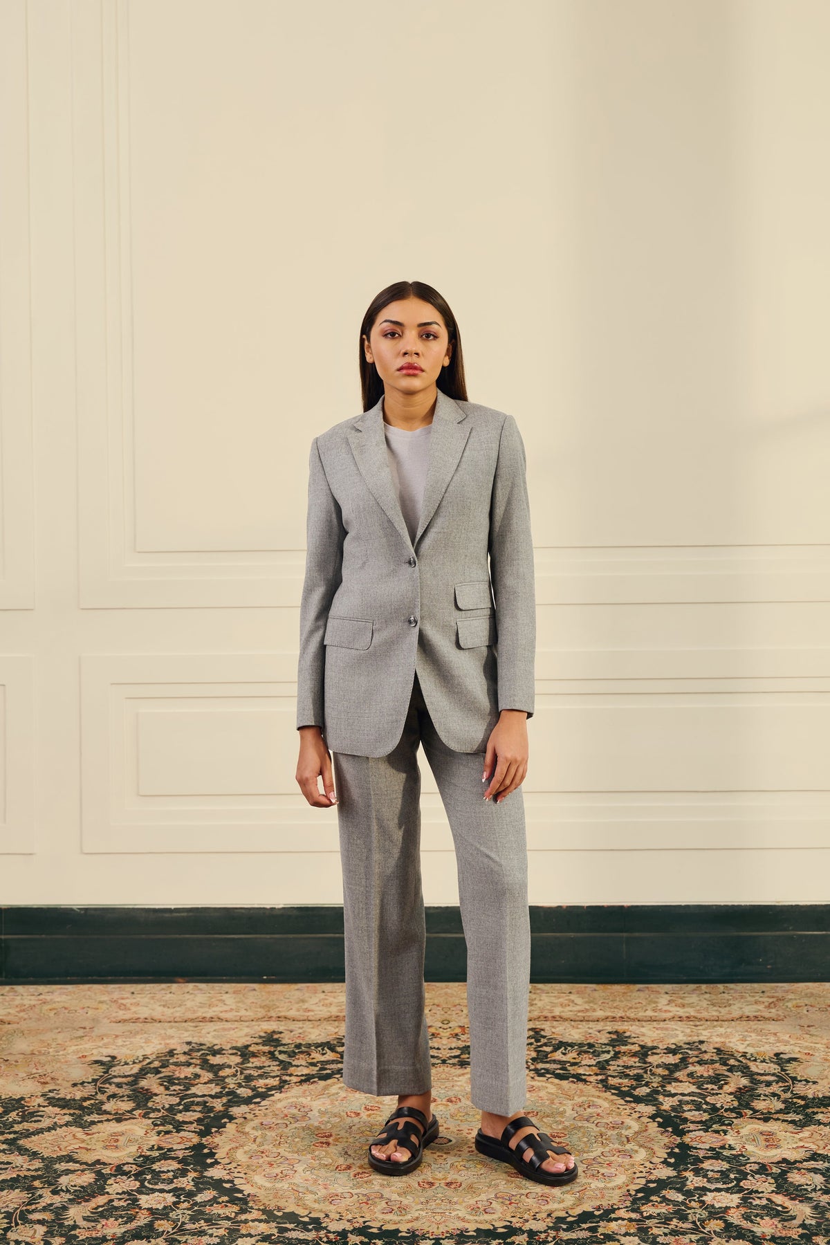 Light Grey Single-Breasted Suit Gargee