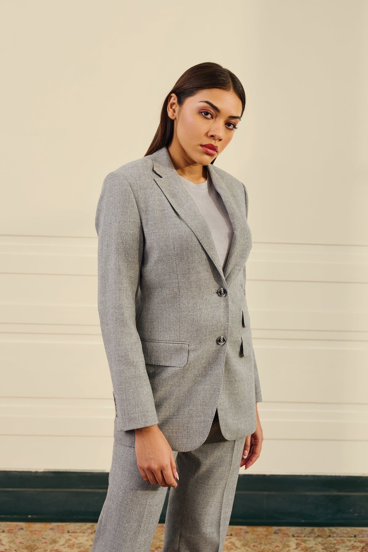 Light Grey Single-Breasted Suit Gargee