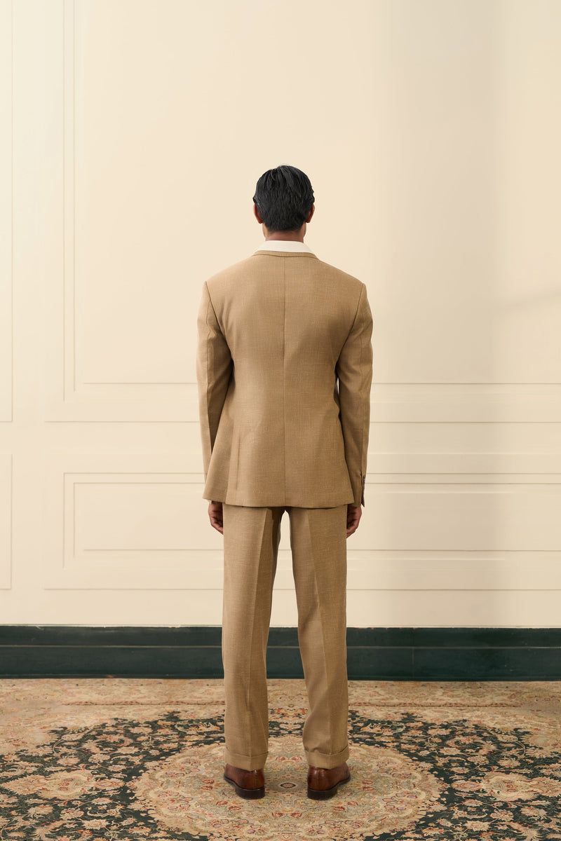 Taupe Double-Breasted Men’s Suit Gargee