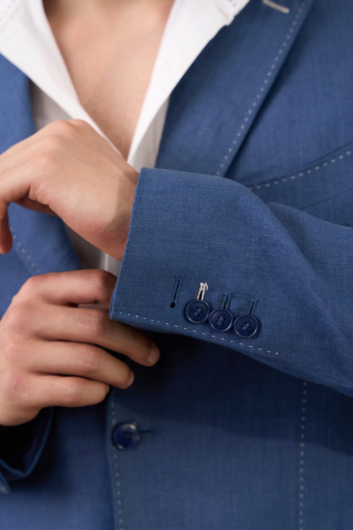 Azure Linen Relaxed Blazer Gargee