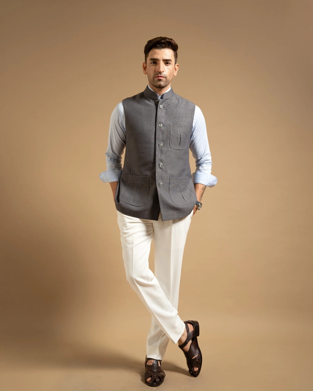 Grey Textured Strechable Down-Vest Gargee