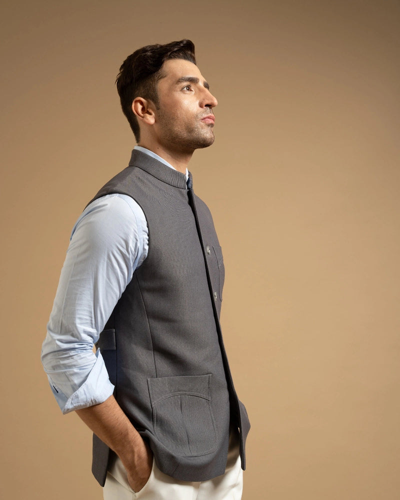 Grey Textured Strechable Down-Vest Gargee