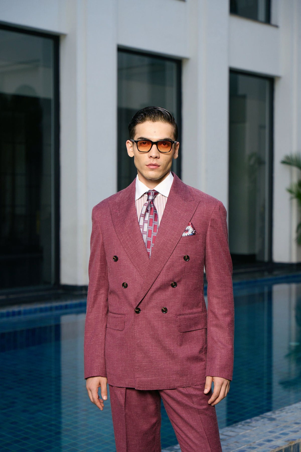 Muted Wine Double-Breasted Men’s Suit Gargee
