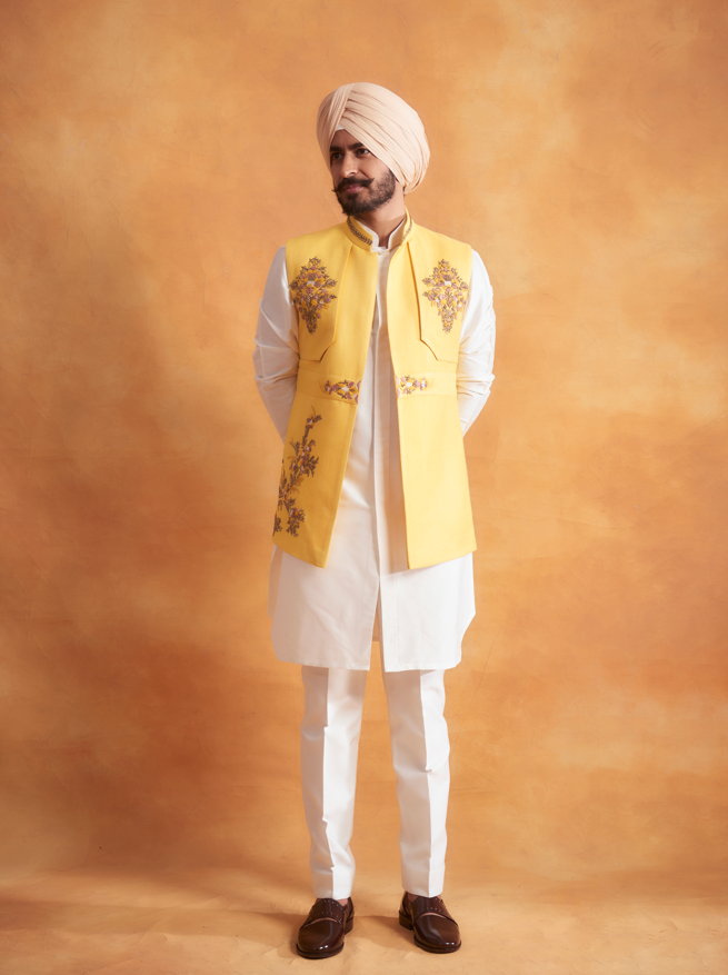 YELLOW EMBROIDERED BANDI SET