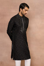 Parwaaz Black Kurta Set