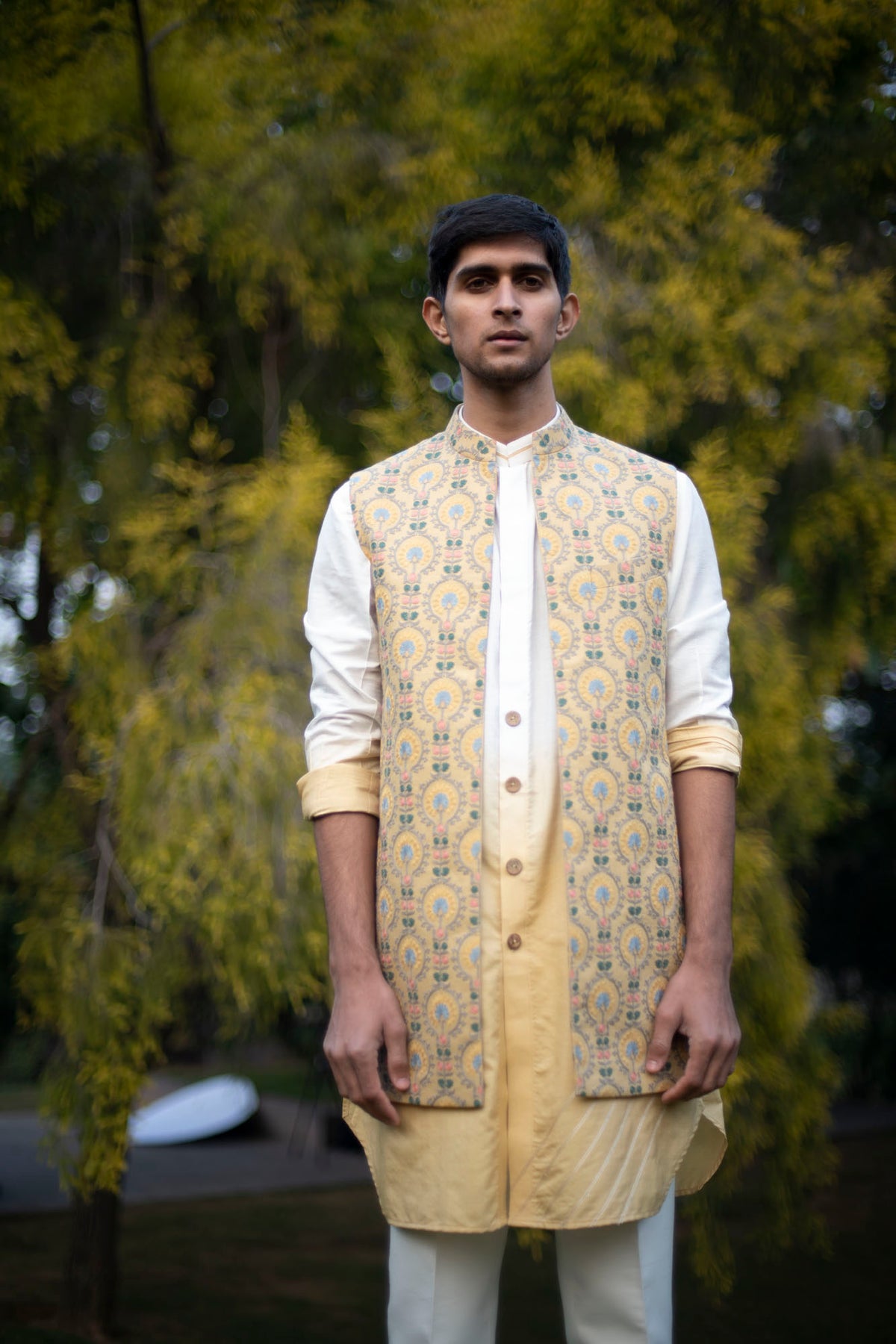 YELLOW LINEN EMBROIDERED SHRUG SET