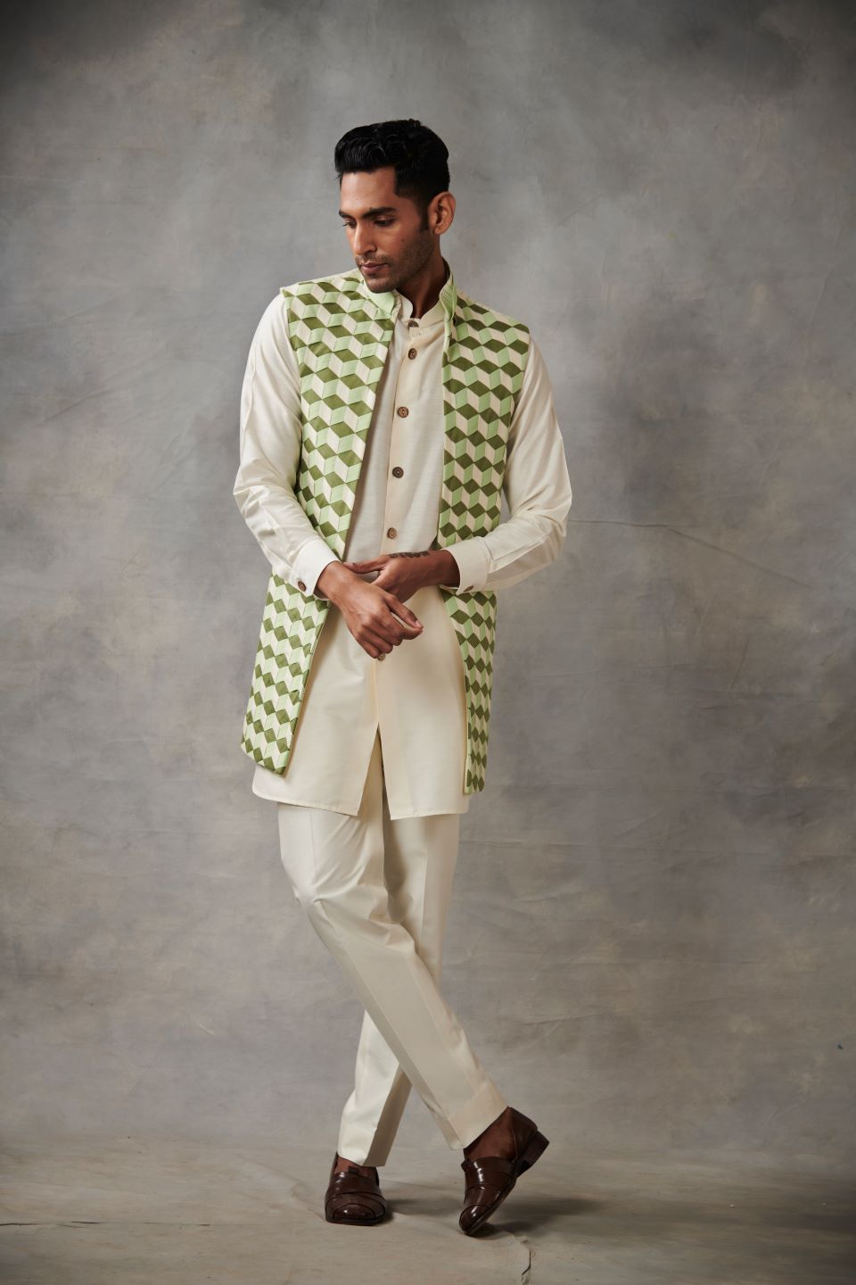 GREEN WOVEN SILK BUNDI SET 2