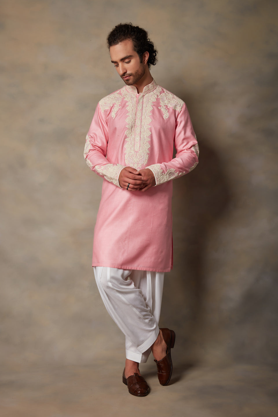 PINK EMBROIDERED KURTA SET