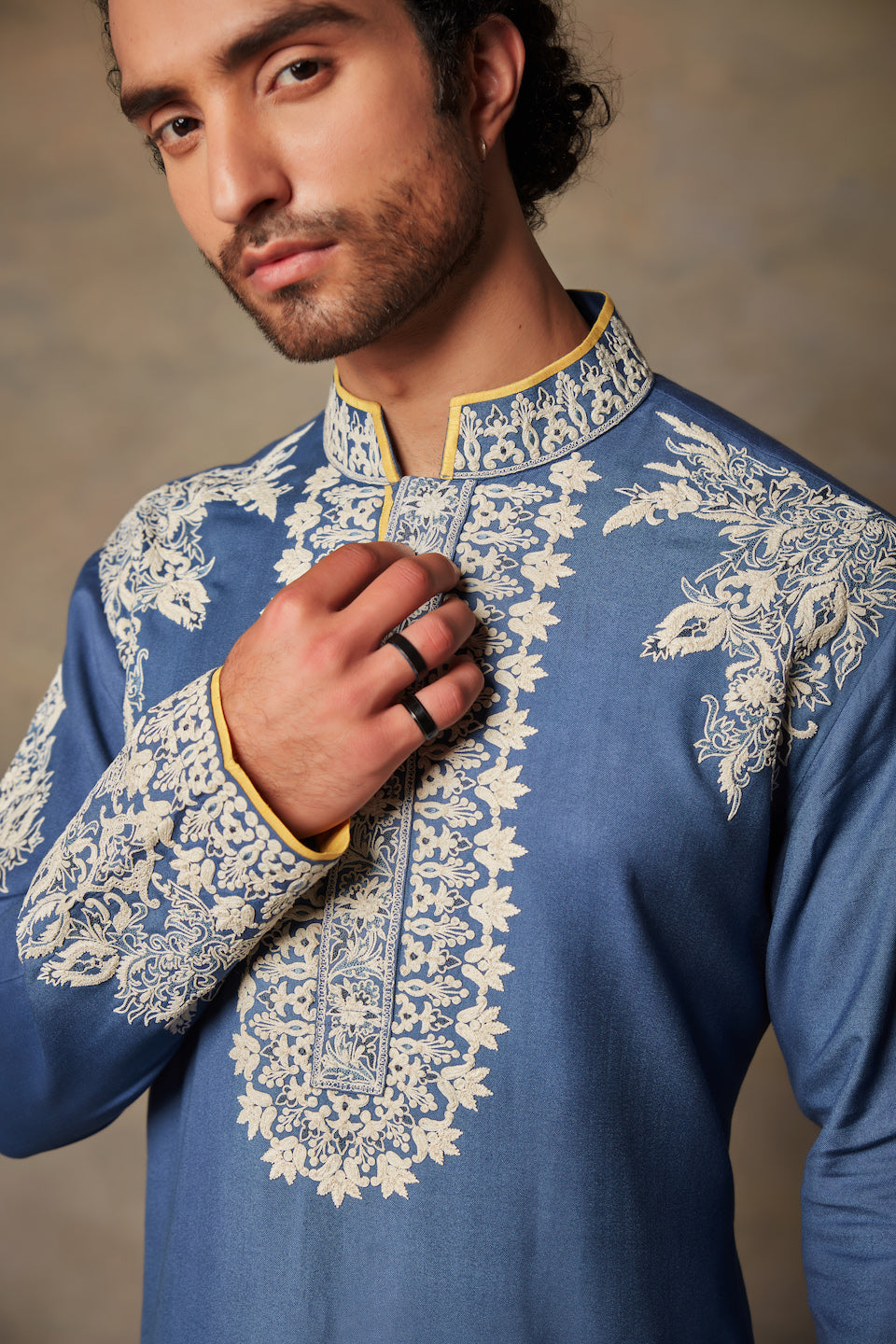 BLUE EMBROIDERED KURTA SET