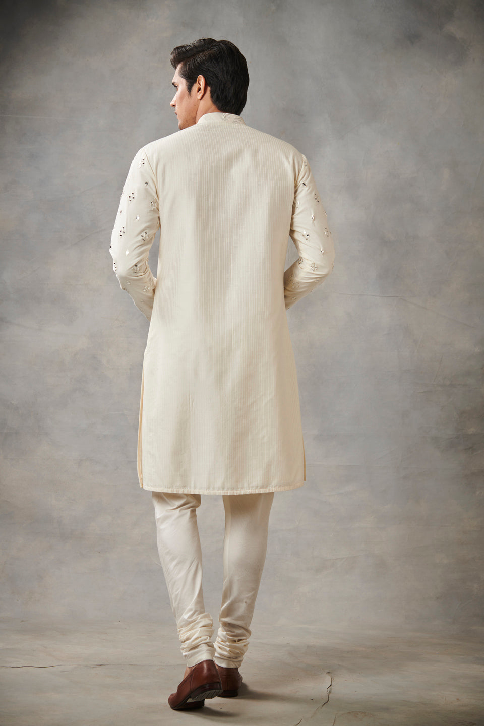 OFF-WHITE MIRROR WORK KURTA SET 4