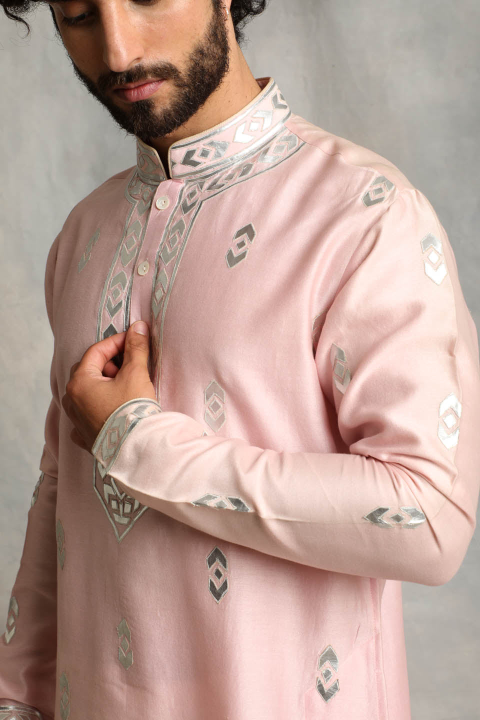 PINK APPLIQUE CHANDERI KURTA SET 4