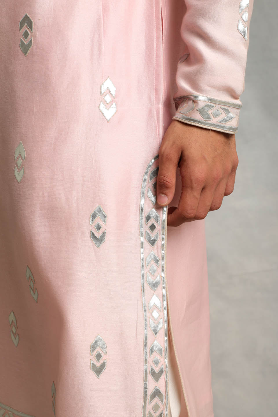 PINK APPLIQUE CHANDERI KURTA SET 5