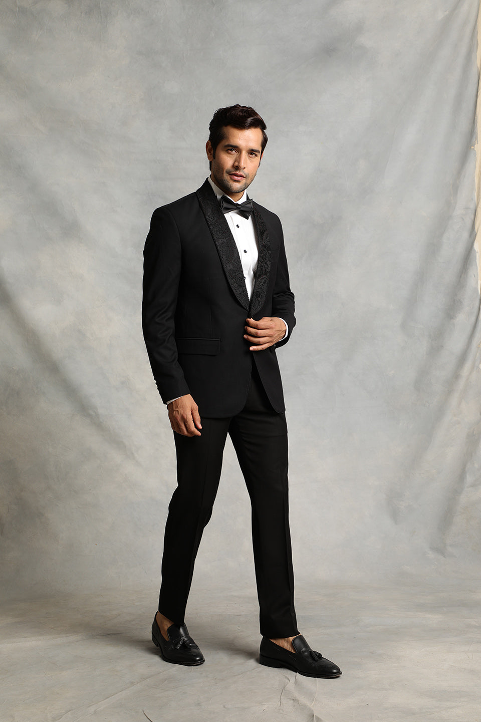 BLACK EMBROIDERED TUXEDO SET 1