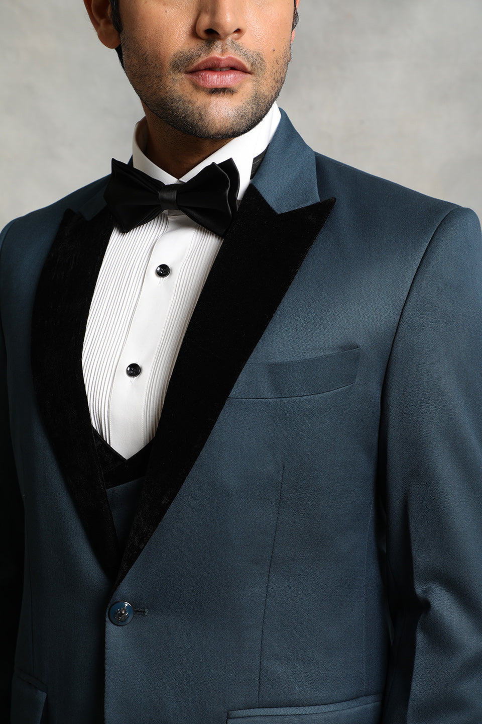 TEAL COMBINATION TUXEDO SET 4