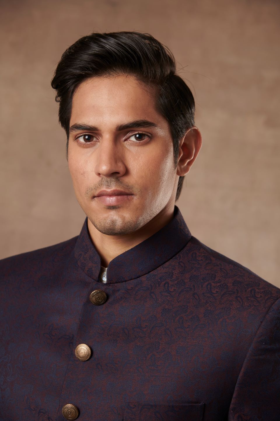 WINE TEXTURED SHERWANI SET 5