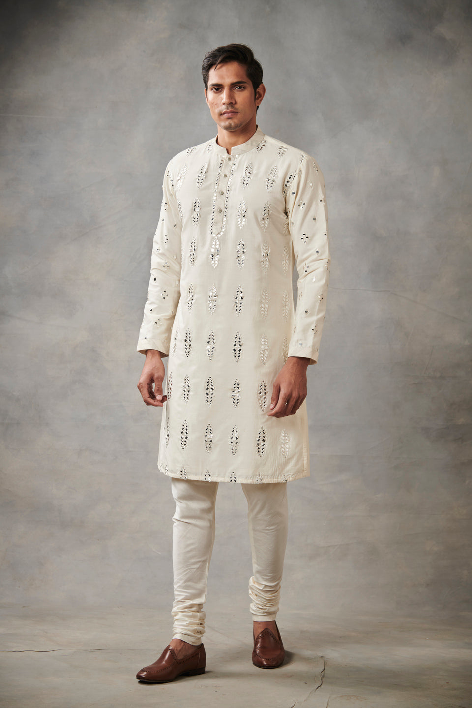 OFF-WHITE MIRROR WORK KURTA SET 1