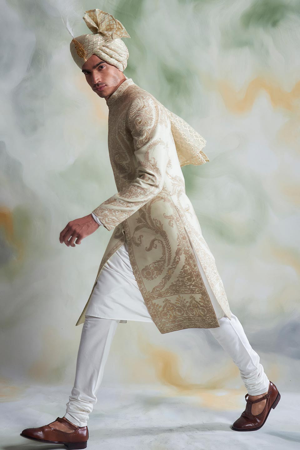 MINT EMBROIDERED SHERWANI SET 4