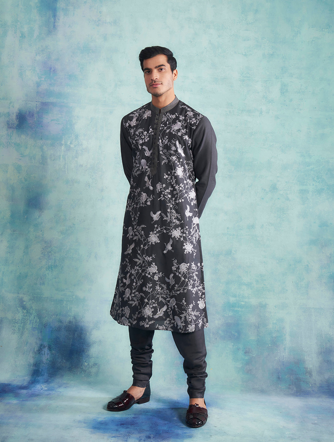 CARBON EMBROIDERED SILK KURTA SET 1