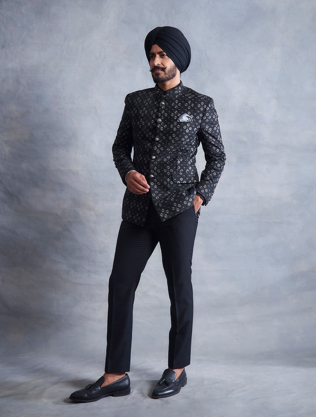 BLACK EMBROIDERED BANDHGALA SET 2