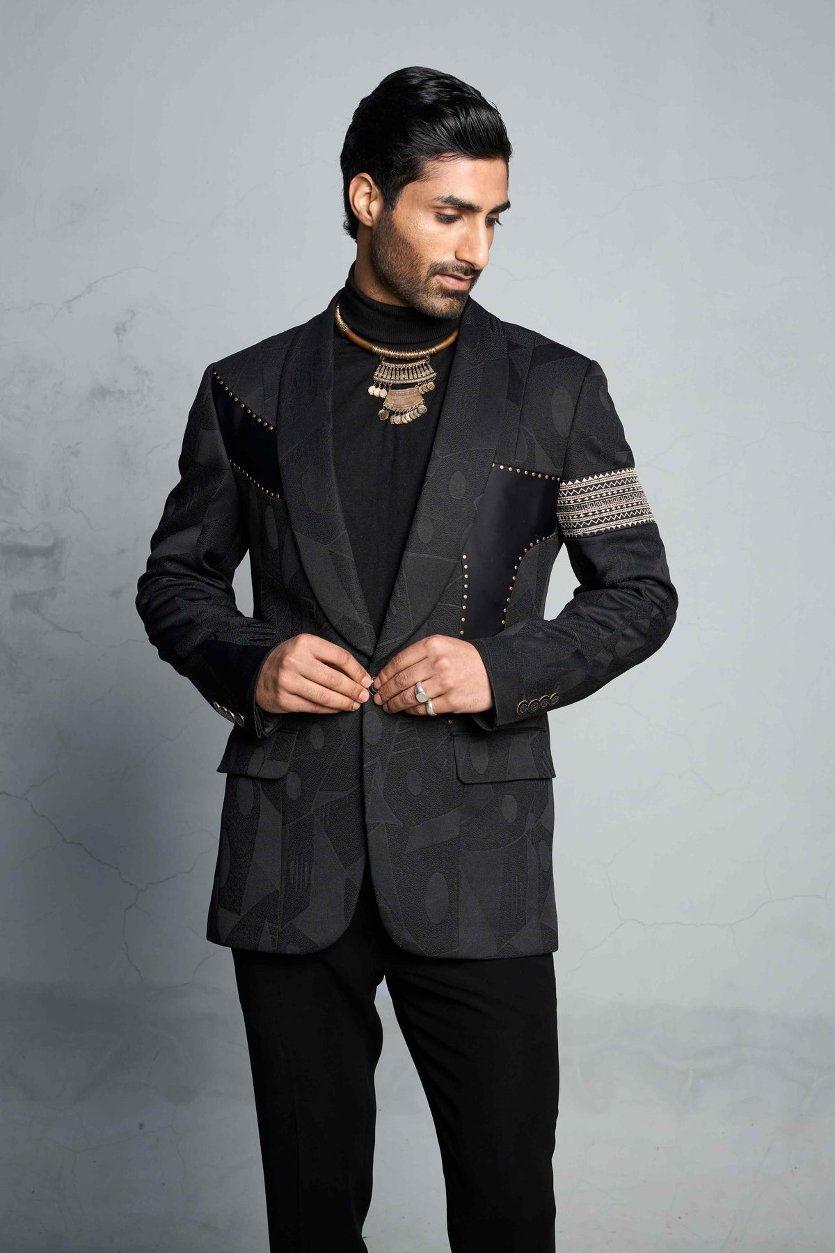 BLACK FOLK JACQUARD TUXEDO SET